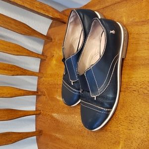 Little girl leather and denim Oxford shoes 👞